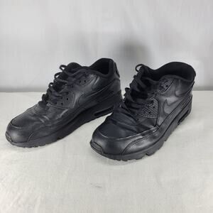 Nike Air Max 90 Triple Black Youth 7Y Running Athletic Retro Cushioned Sneaker